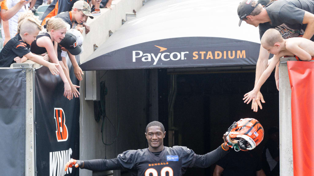 After stumbling start, Burrow shows his cool during sound performance in  Bengals scrimmage