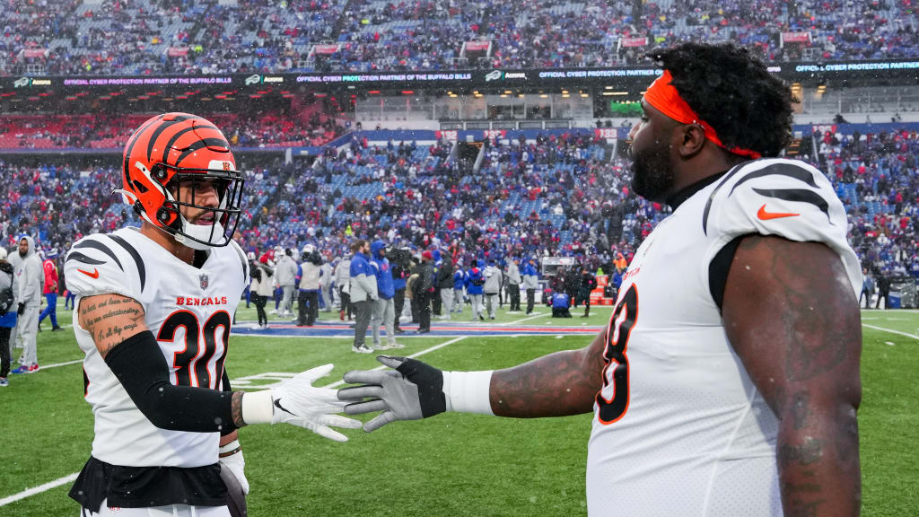 Former Ohio State lineman Isaiah Prince, now with Cincinnati