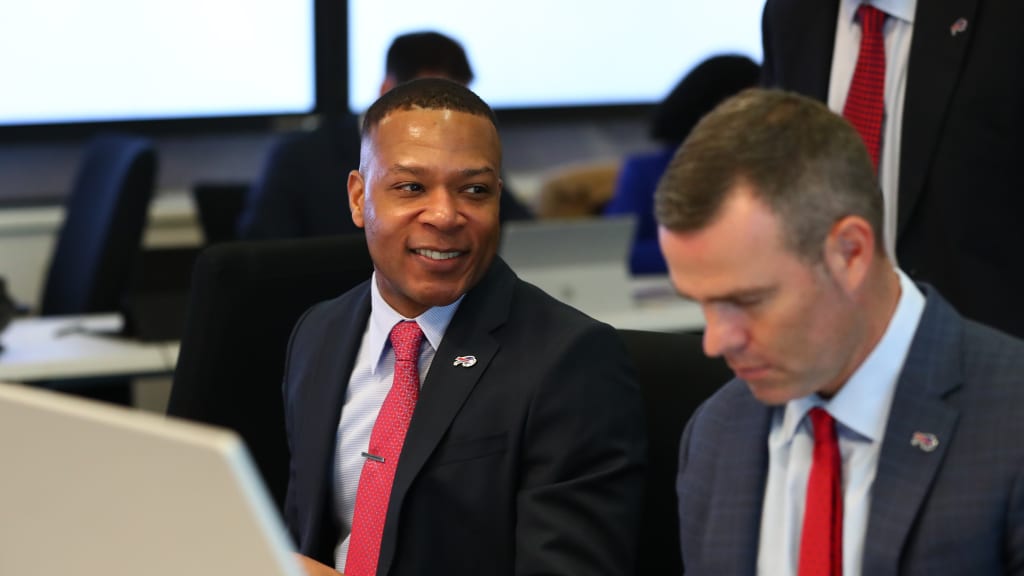 Terrance Gray, Eric Washington hope NFL Accelerator Program will break down barriers