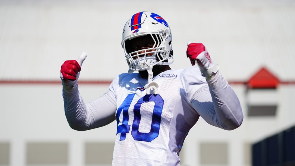 First Look at Von Miller In a Buffalo Bills Uniform