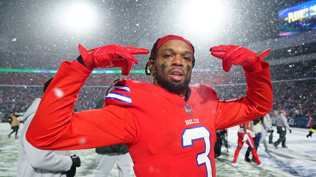 Damar Hamlin as Madden 24 cover athlete? Bills safety gets green