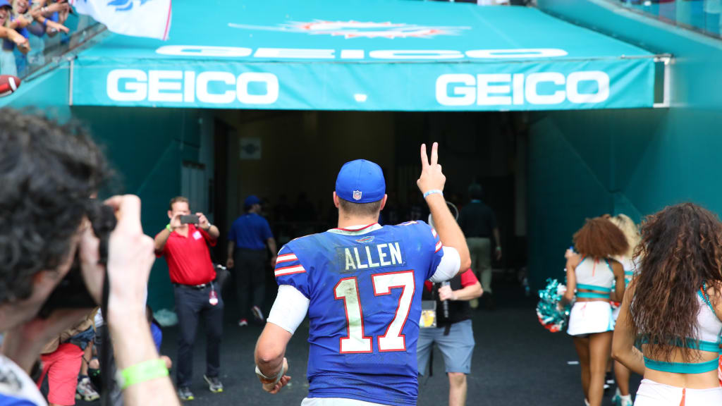 Bills' Josh Allen Sends Message to Fans for Dolphins Game