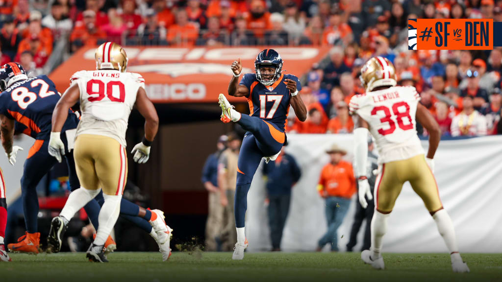 Chig Okonkwo of the Tennessee Titans against the Denver Broncos at News  Photo - Getty Images