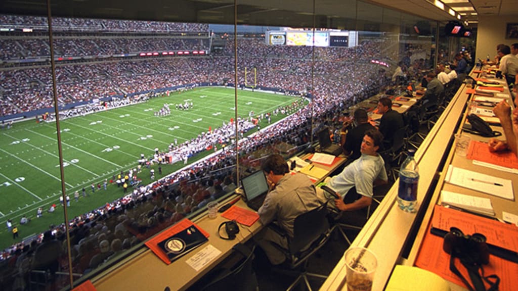 Cleveland Browns launch Spanish radio gameday broadcast with La Mega