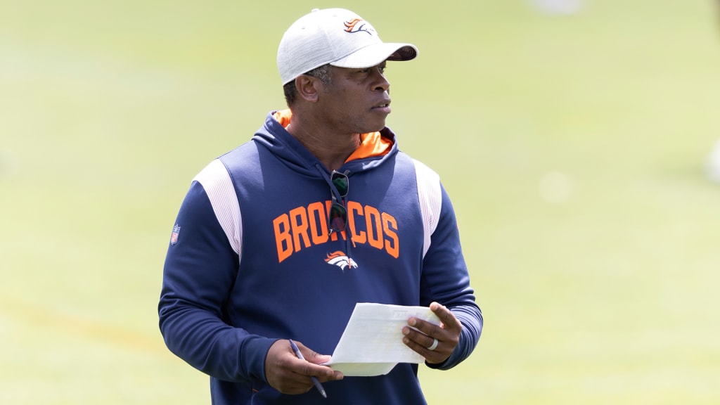 Vance Joseph returns to Broncos with renewed perspective