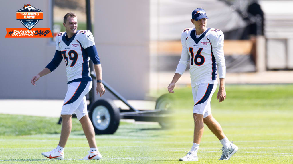 Denver Broncos place kicker Brett Maher (16) against the Los