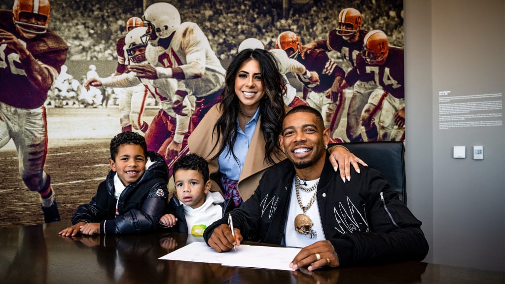 Browns To Re-sign Joe Haden Before He Announces His, 49% OFF