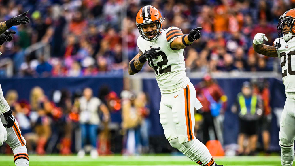 Browns WR David Bell ruled out of Texans game with hand injury