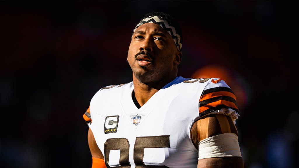 Browns' Myles Garrett suffers dislocated toe at Pro Bowl games