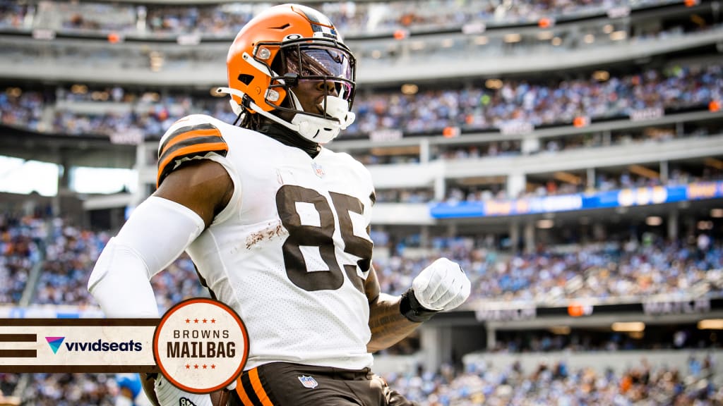 Cleveland Browns David Njoku Shines Against Los Angeles Chargers