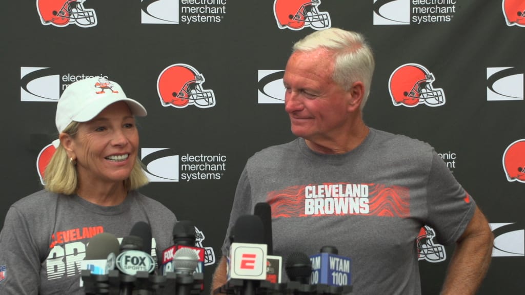 Browns' Jimmy and Dee Haslam say they haven't received negative