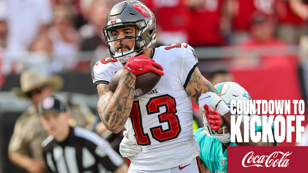 October 14, 2021: Tampa Bay Buccaneers wide receiver Mike Evans (13) looks  on prior to the NFL game between the Tampa Bay Buccaneers and the  Philadelphia Eagles at Lincoln Financial Field in