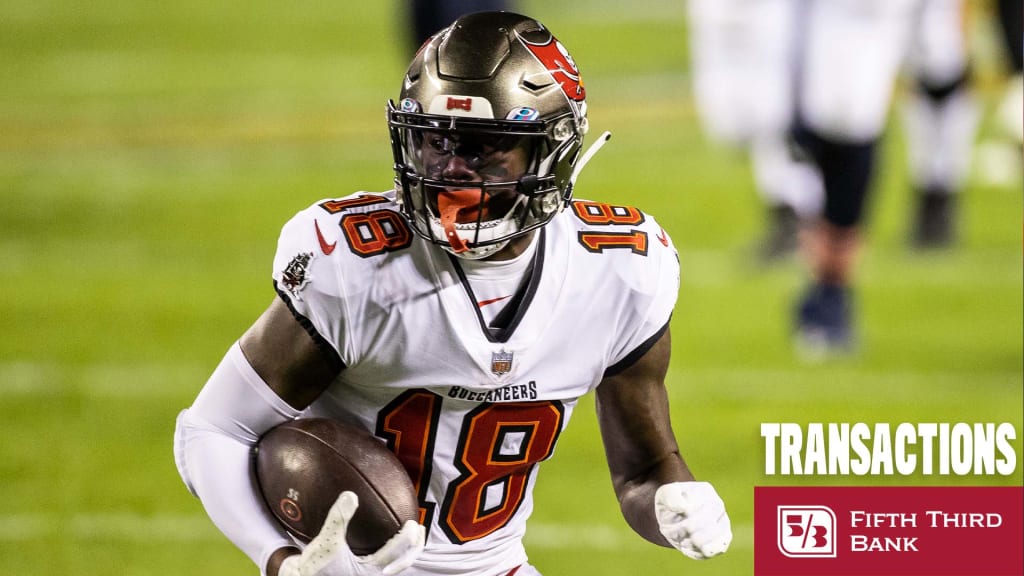 Tampa Bay Buccaneers linebacker Andre Anthony (46) and linebacker J.J.  Russell (51) follow a play during the second half of a preseason NFL  football game against the Miami Dolphins, Saturday, Aug. 13