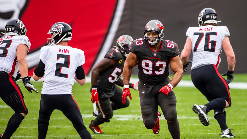 Buccaneers: William Gholston must step up in a big way for defensive success