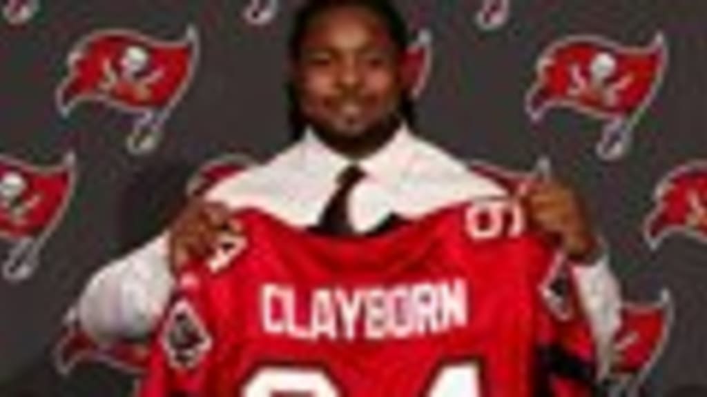 Browns Sign Former Falcons DE Adrian Clayborn