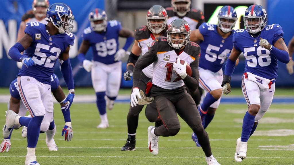 Giants allow stranded Tampa Bay Bucs to use practice facility