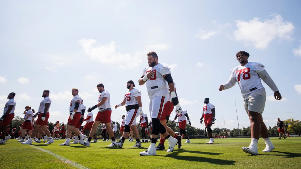 New Bucs LG Matt Feiler key to team's revamped offensive line