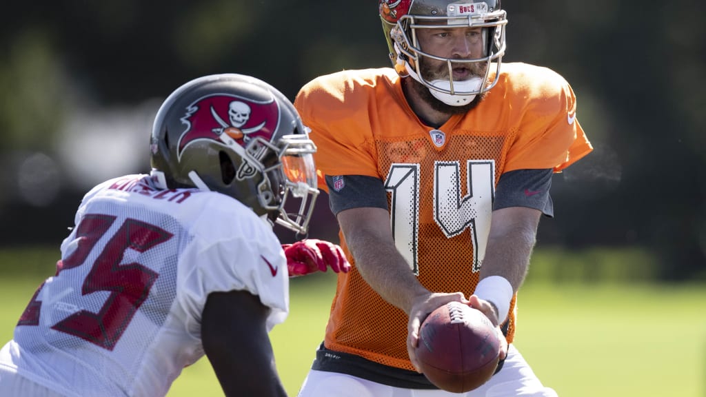 Bucs' Fitzpatrick prepares to fill in for suspended Winston