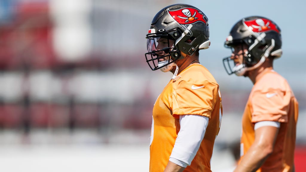 Tampa Bay Buccaneers' Rachaad White (1) during a joint practice