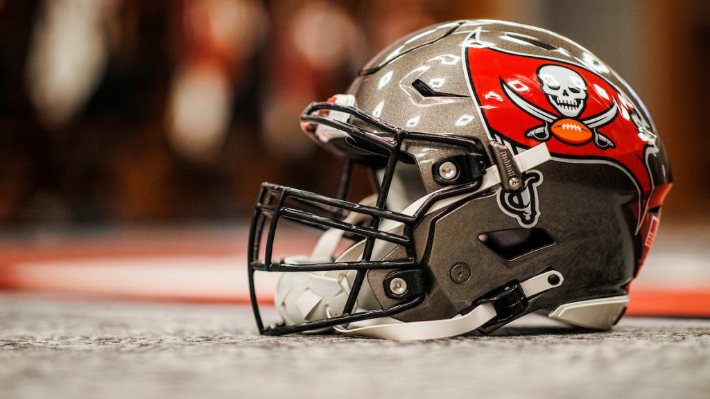 NFL free agency 2023: Buccaneers should retain Nick Leverett, Anthony  Nelson - Bucs Nation