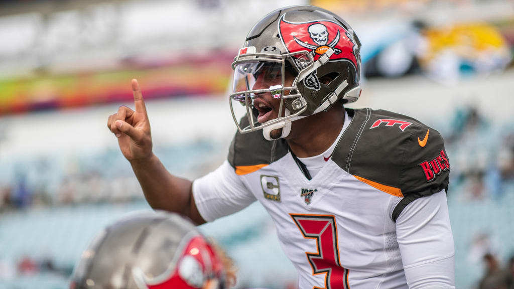 The 2-10 Tampa Bay Bucs Can Still Make the Playoffs — Here Is What Would  Need to Happen