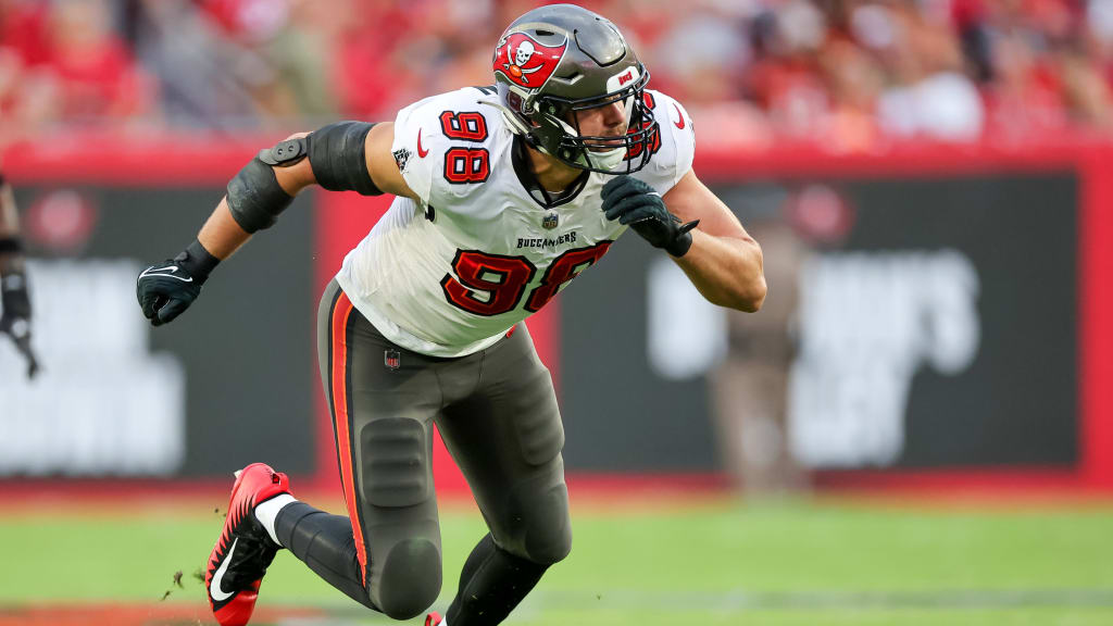 Buccaneers in red, Falcons in white for Color Rush - Bucs Nation