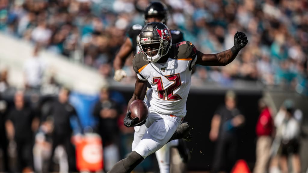 NFL news: Bucs WR Chris Godwin secures 100-catch, 1,000-yard season