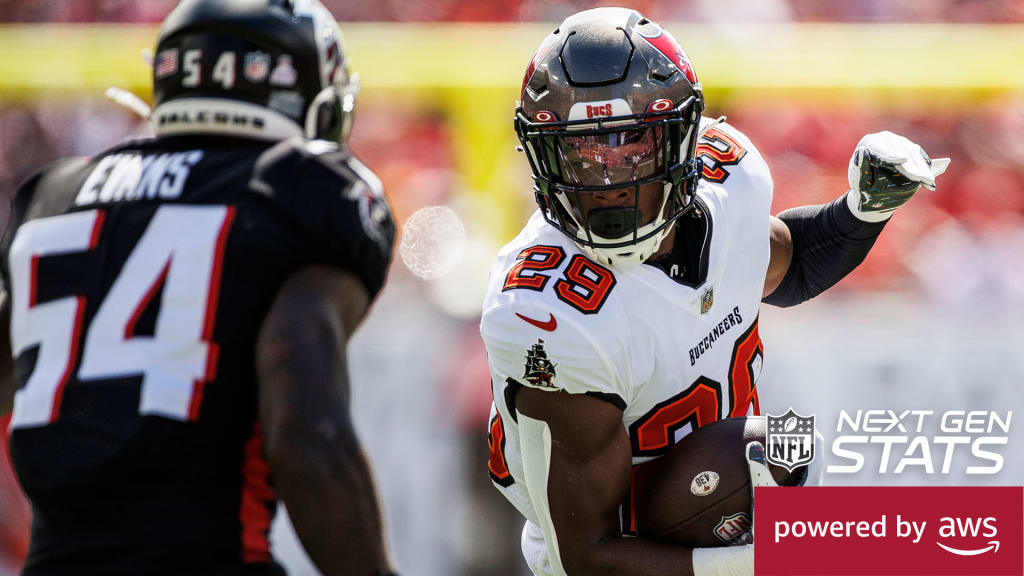 Tampa Bay Buccaneers running back Rachaad White (29) lines up