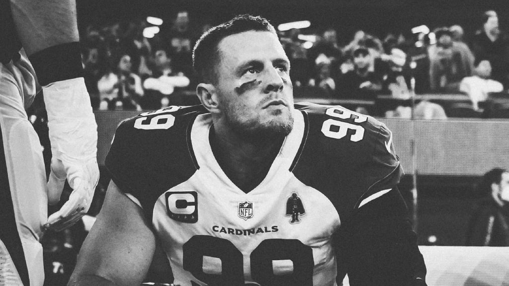 Arizona Cardinals' J.J. Watt wins Twitter with Buddy Morris video