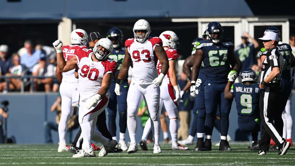 Arizona Cardinals: Zaven Collins is quietly removing the bust label