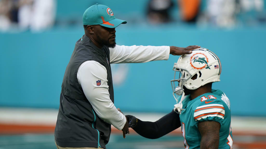 UPDATE: Steelers Brian Flores Now Finalist For 2 Defensive Coordinator Roles