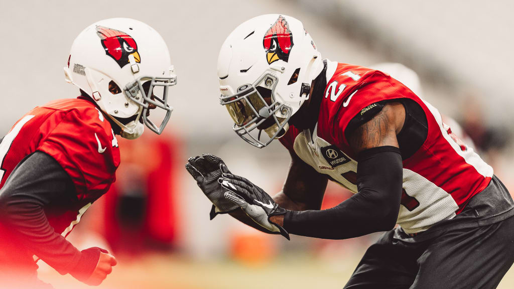 Cardinals CB Patrick Peterson injures calf in loss at Buccaneers