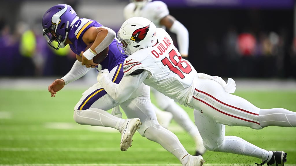 BJ Ojulari makes debut in Cardinals' preseason finale vs. Vikings