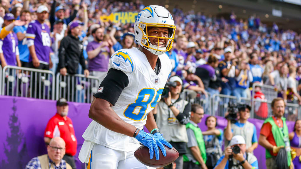 Top Reactions From Chargers Close Win in Minnesota