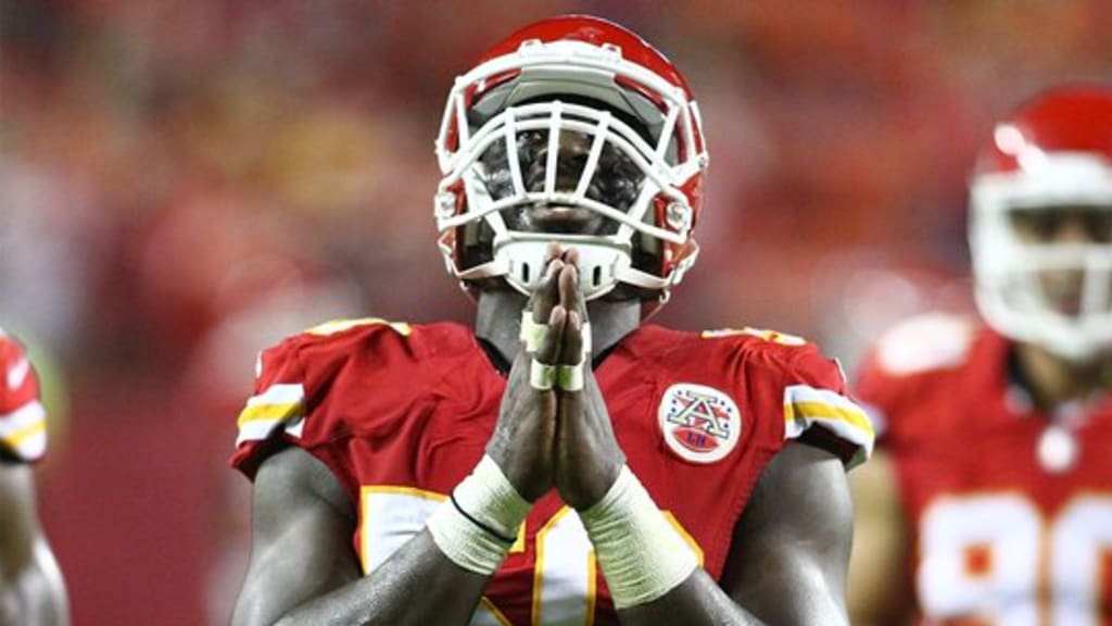 Watch All 22 Sacks from Justin Houston's Historic 2014 Season