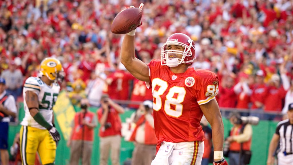 Tony Gonzalez is headed into Chiefs' Ring of Honor