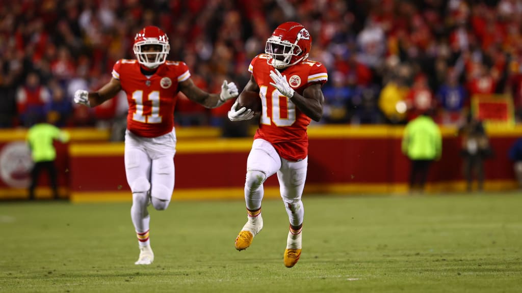 Chiefs Win an All-Time Classic, 42-36, to Advance to AFC Championship Game