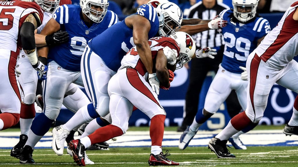 Johnathan Hankins Loves Being Leader to Young Raiders' Defensive