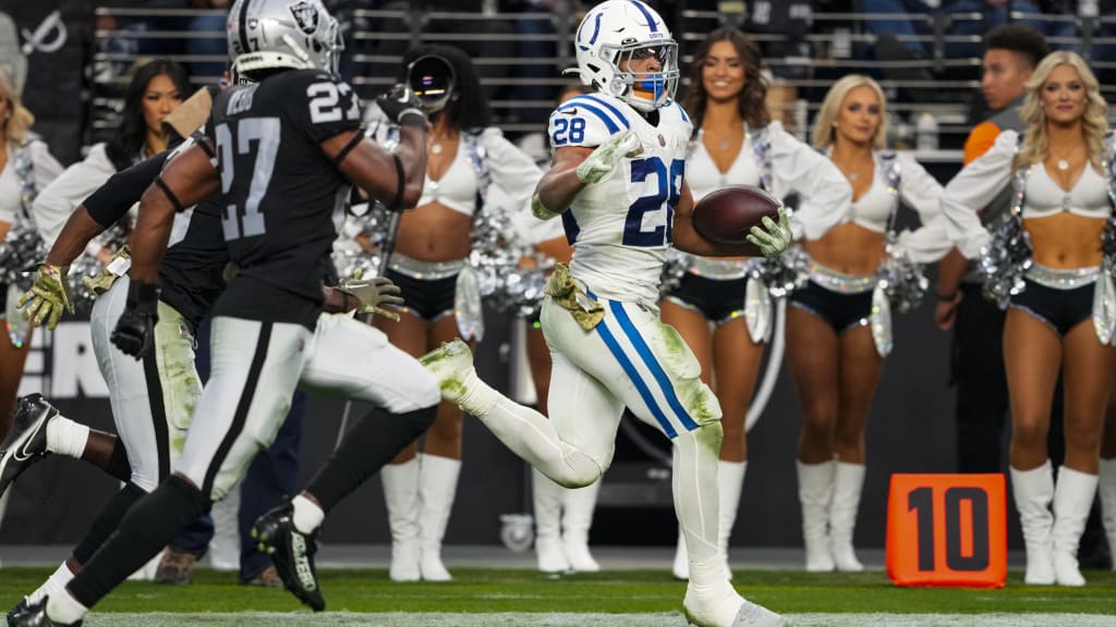 WATCH: Indianapolis Colts' Jonathan Taylor Scores Huge Touchdown to Reclaim  Lead vs. Las Vegas Raiders - Sports Illustrated Indianapolis Colts News,  Analysis and More