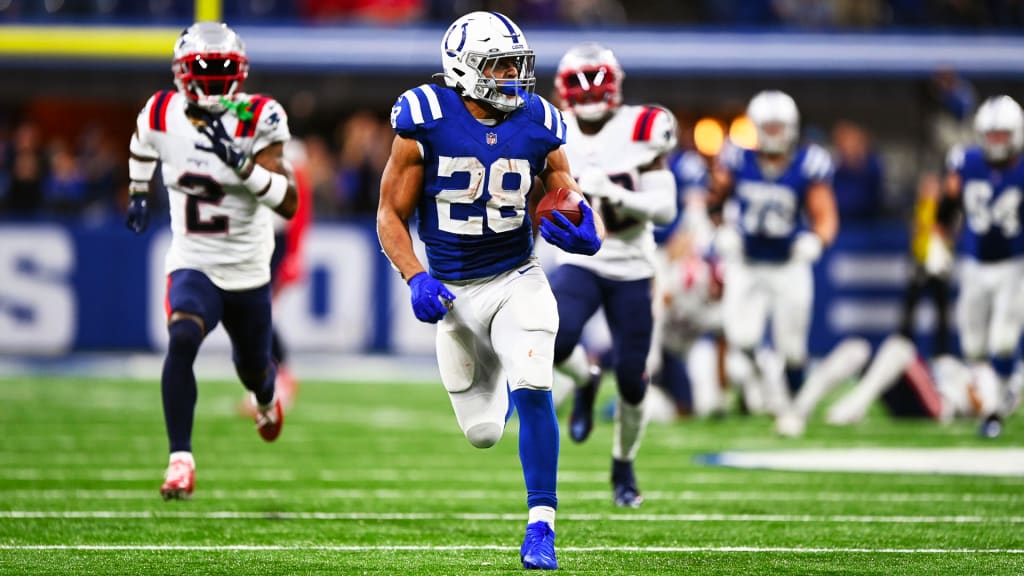 Indianapolis Colts taking 'running back by committee' approach to ground  game without Jonathan Taylor