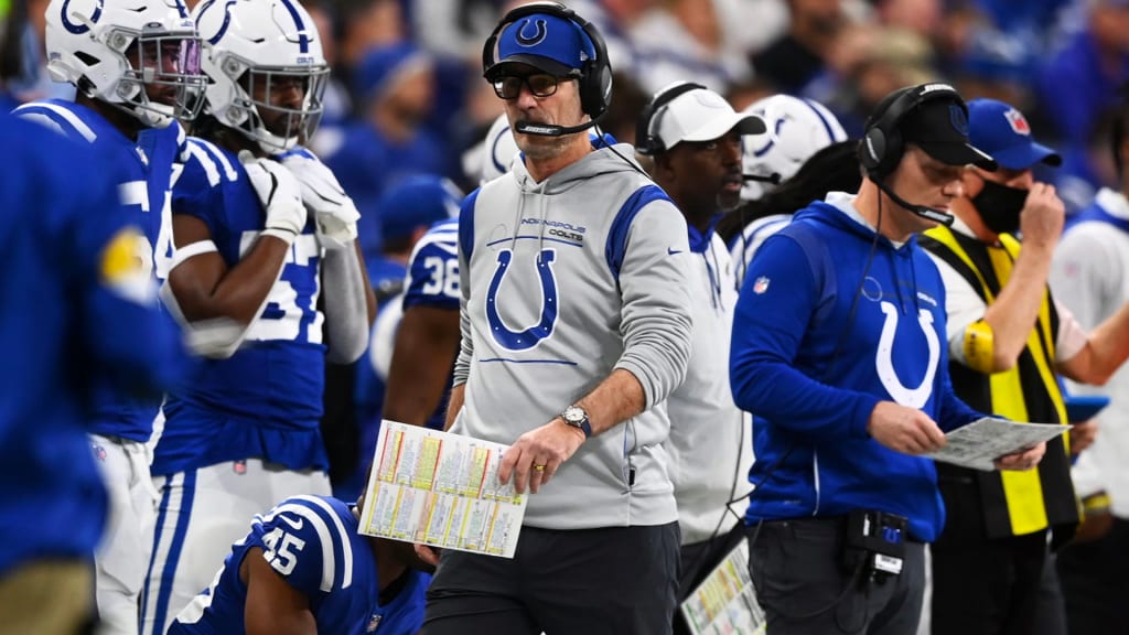 Colts lose to Raiders 23-20, have to wait to clinch playoff berth