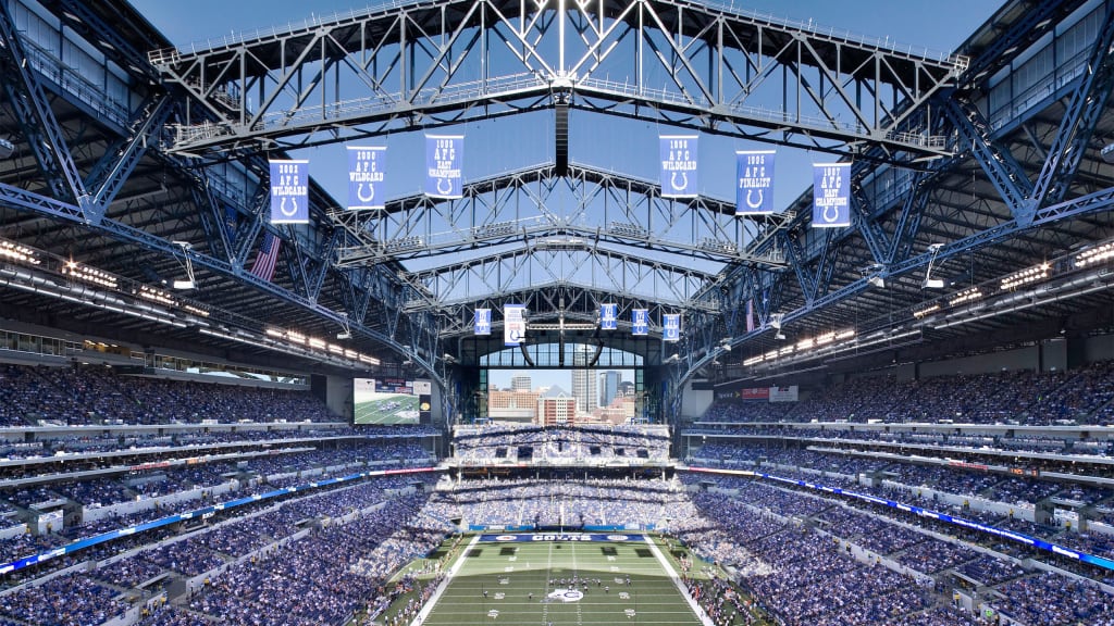 Colts vs. Bengals: Lucas Oil Stadium roof is open