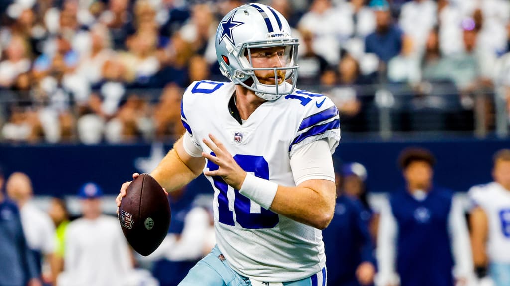 Dalton Schultz of the Dallas Cowboys rushes with the ball during