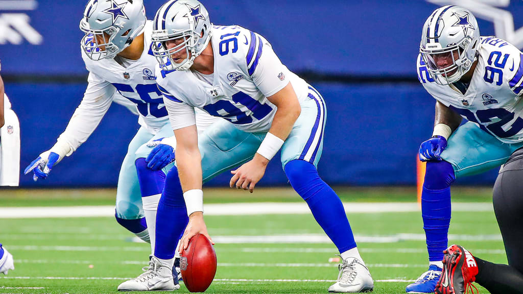 Long snapper L.P. Ladouceur will be back in Dallas