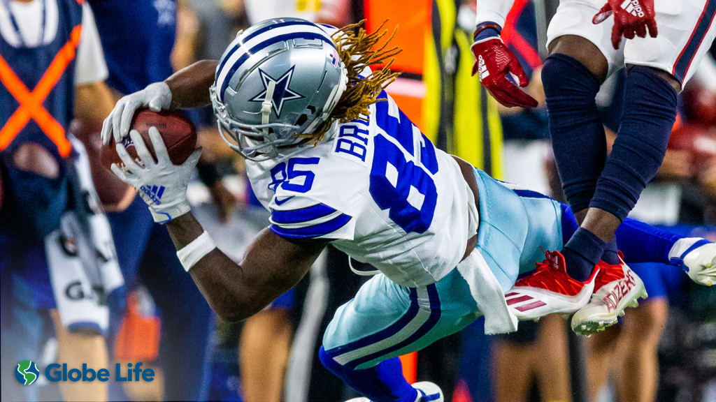 Wide receiver (85) Noah Brown of the Dallas Cowboys warms up before playing  against the Los Angeles Rams in an NFL football game, Sunday, Oct. 9, 2022,  in Inglewood, Calif. Cowboys won