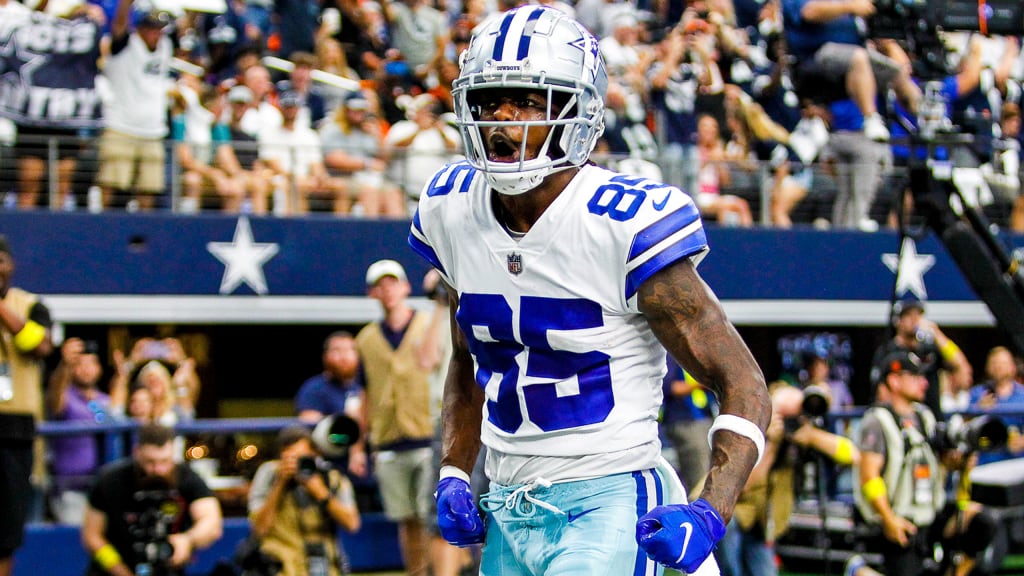 Wide receiver (85) Noah Brown of the Dallas Cowboys warms up before playing  against the Los Angeles Rams in an NFL football game, Sunday, Oct. 9, 2022,  in Inglewood, Calif. Cowboys won