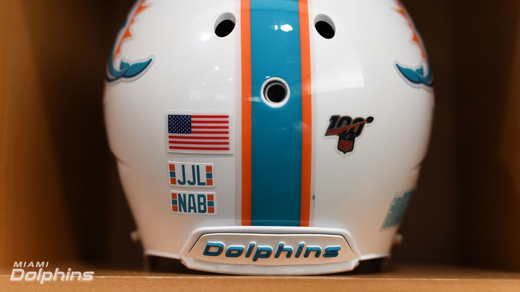 miami dolphins helmet 2021