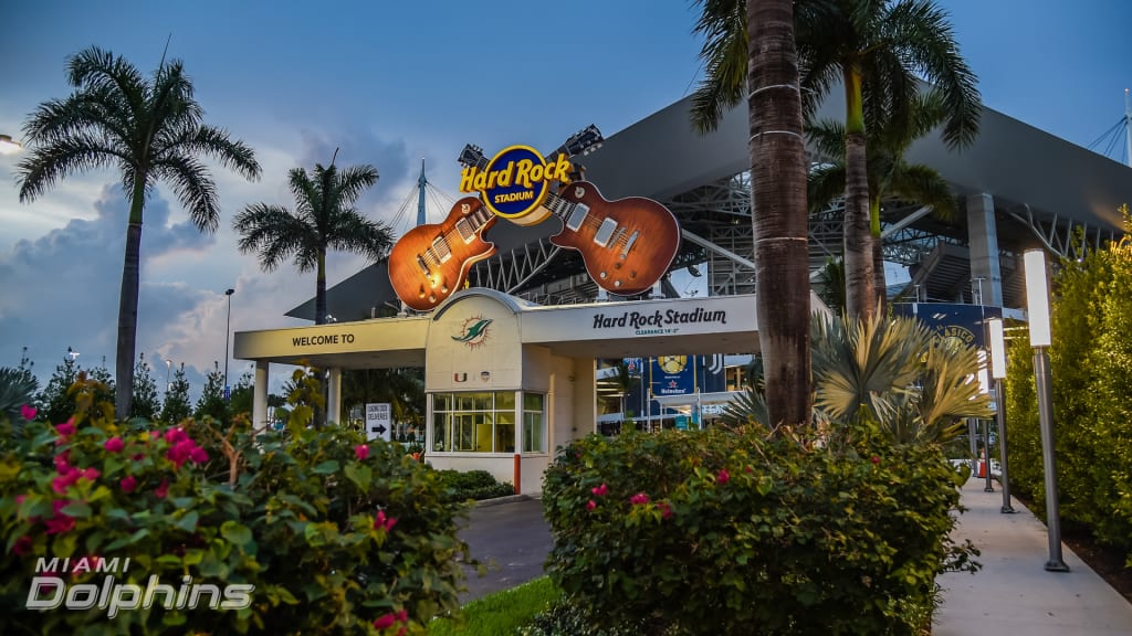 Welcome to the Rock: Dolphins play in Hard Rock Stadium for first