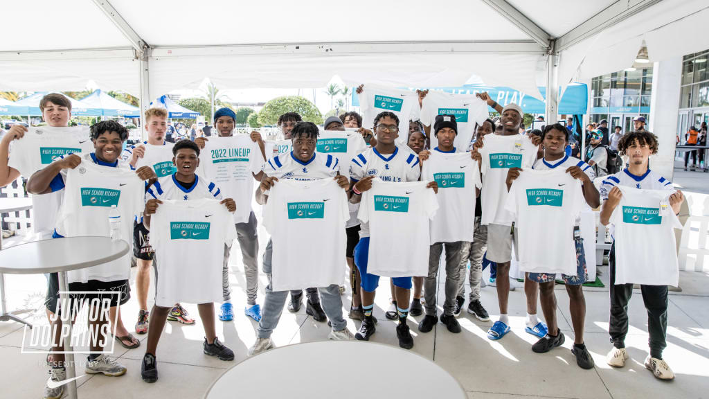 Miami Dolphins host Junior Dolphins High School Kick-Off for more