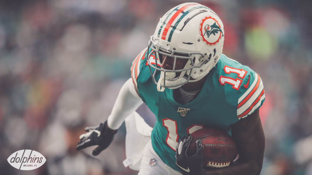 Eagles Among Teams Interested In Dolphins' DeVante Parker